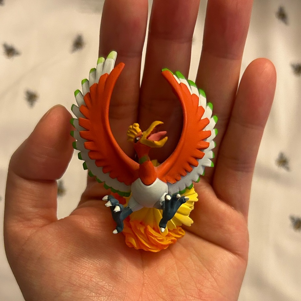 2 for $6 ! Pokemon HeartGold Version Collectors Edition Legendary Ho-Oh figurine